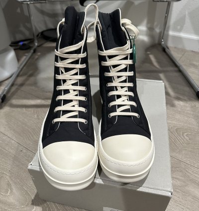 BNIB FW22 Padded Nylon Backplate Ramone High Sneakers 43 5