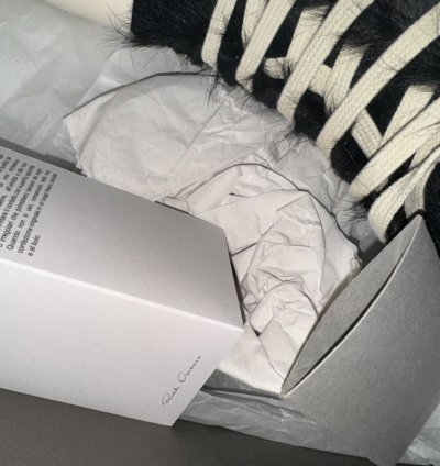 BNWT AW22 RICK OWENS STROBE FUR LOW LEATHER SNEAKERS 43