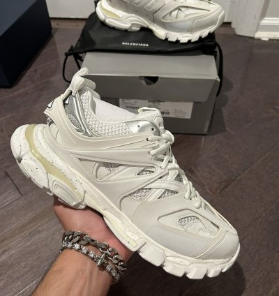 BRAND NEW BALENCIAGA TRACK RUNNERS ALL WHITE SIZE 10