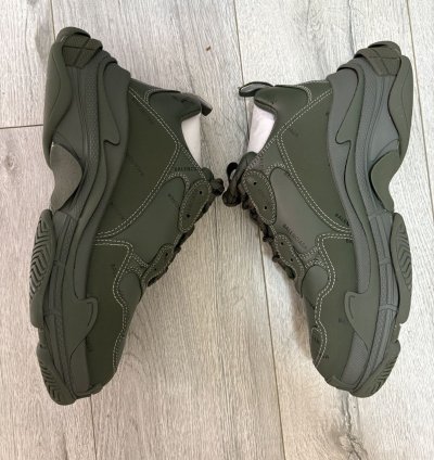 Brand New Balenciaga Triple All Over Green size 42
