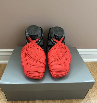 BRAND NEW NEVER WORN Balenciaga Tyrex