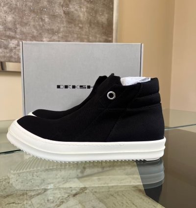 Canvas Island Dunks in Black