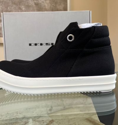 Canvas Island Dunks in Black