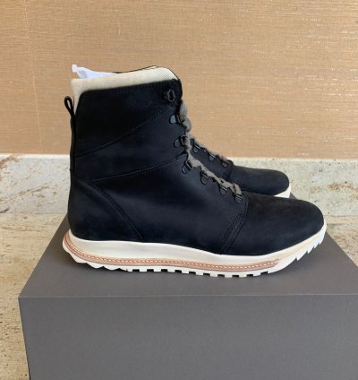 Dirt Grafton Lace Up Sneaker in Black
