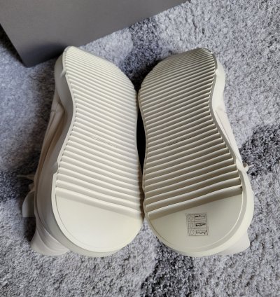 GETH RUNNERS MILK 45 BRAND NEW RUNWAY