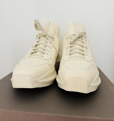 GETH SNEAKER - MILK MILK MILK
