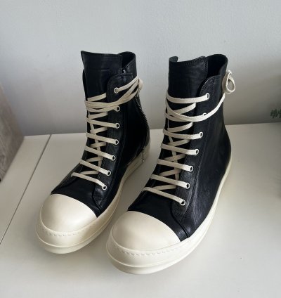 Hollywood High (waxed leather)