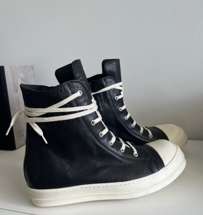 Hollywood High (waxed leather)