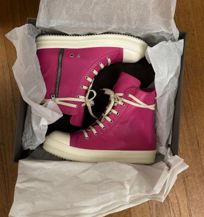 Hot Pink Ramones (brand new in box)