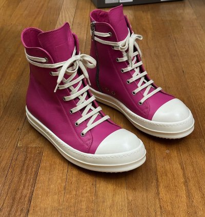 Hot Pink Ramones (brand new in box)