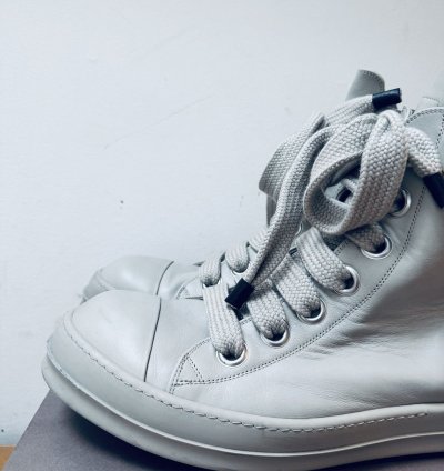 JUMBO LACE RAMONES