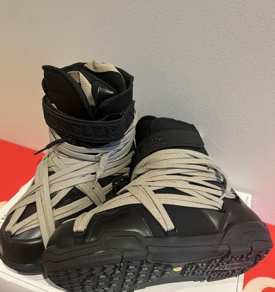 Moncler Megalace Amber Leather Snow Boots