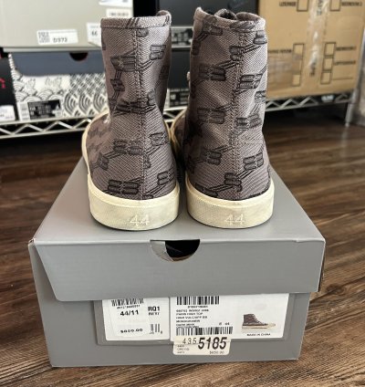 NEW 850 RRP Balenciaga monogram distressed sneakers