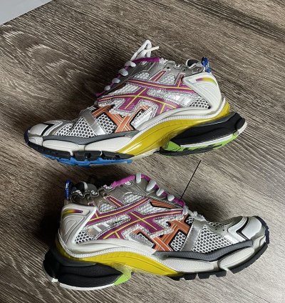 NEW Balenciaga Runner Multicolor Sneaker Shoe