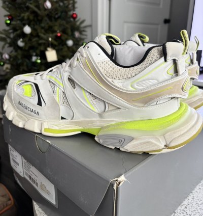New Balenciaga Track Sneaker Worn Out White Fluo Yellow