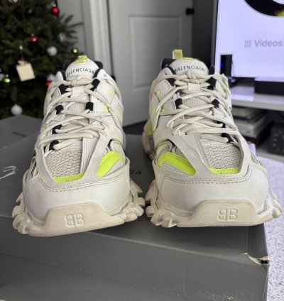 New Balenciaga Track Sneaker Worn Out White Fluo Yellow