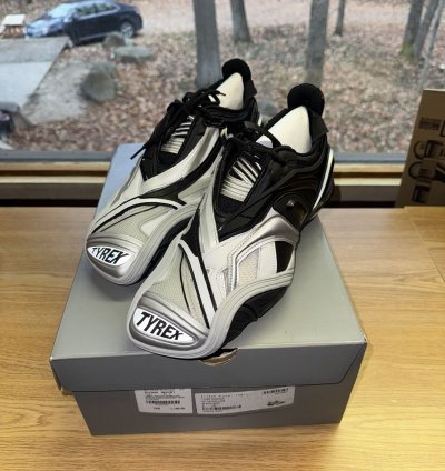 NEW BALENCIAGA TYREX NEVER WORN