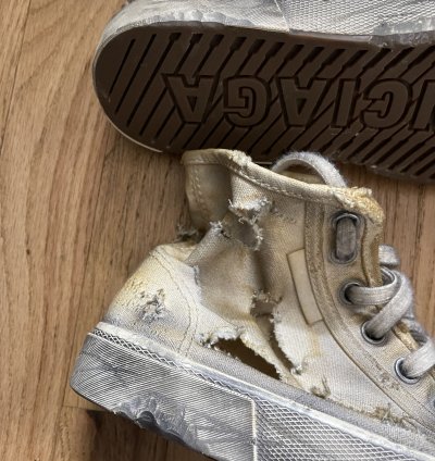 New Destroyed Paris Sneakers (41) Fits 41-42 US 8-9