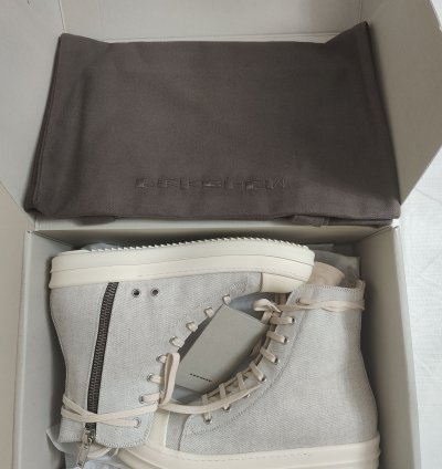 New Drkshdw Ramones Grey denim size 8us