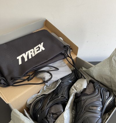 New In Box Tyrex Sneakers (42) US 9