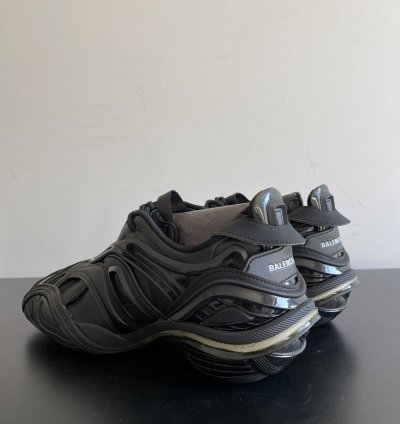 New In Box Tyrex Sneakers (43) US 10