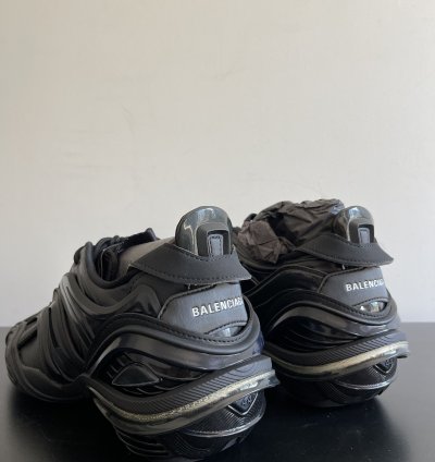 New In Box Tyrex Sneakers (44) US 11