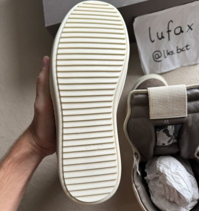 NEW RARE SAMPLE FW22 STROBE SUEDE LEATHER GEOBASKET