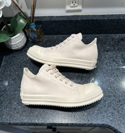 NEW Rick Owen Ramone Drkshdw Milk Size 10 5