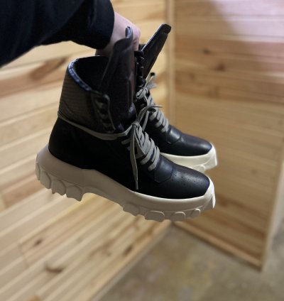 NEW Rick Owen Tractor Dunks Milk Black 2018 Size 42 (9US)
