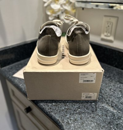 NEW SS18 Rick Owen Ramone Dust Milk Size 41