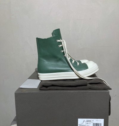NEW TEAL MILK RAMONES LEATHER 42 9US GHOST STROBE