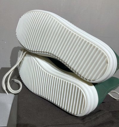 NEW TEAL MILK RAMONES LEATHER 42 9US GHOST STROBE