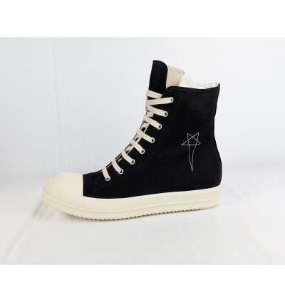 o1rshd1 High-Top Sneakers in Black Milk