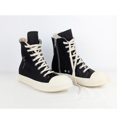 o1rshd1 High-Top Sneakers in Black Milk