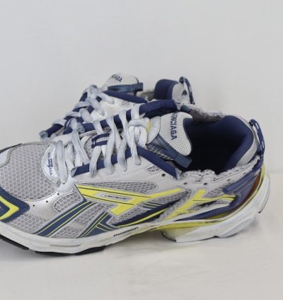 o1rshd1 Low Top Sneakers in Blue Yellow
