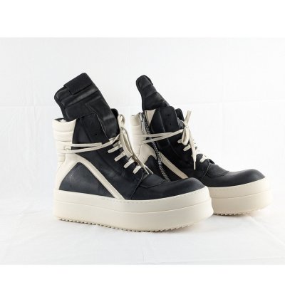 o1rshd1 Mega Bumper Geobasket Sneakers in Black Milk