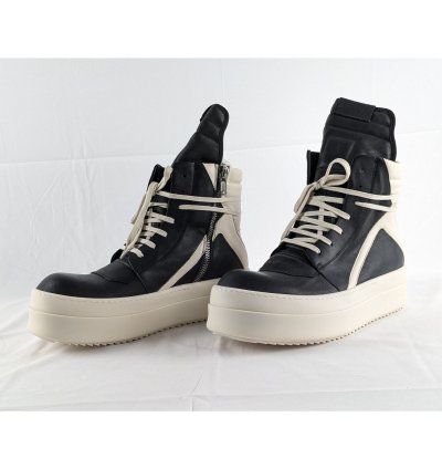 o1rshd1 Mega Bumper Geobasket Sneakers in Black Milk