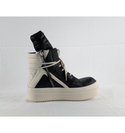 o1rshd1 Mega Bumper Geobasket Sneakers in Black Milk