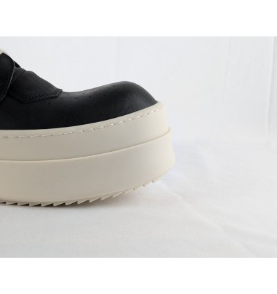 o1rshd1 Mega Bumper Geobasket Sneakers in Black Milk