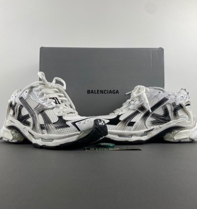 Balenciaga Runner White Black Gradient