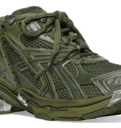 o1s1rm0224 Runner Sneaker in Green