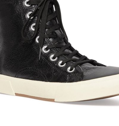 o1s1wg110624 Paris High Top Sneakers in Black