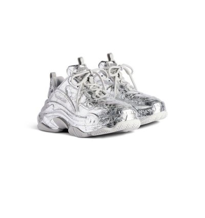 o1w1db10425 Triple Sneakers in Silver