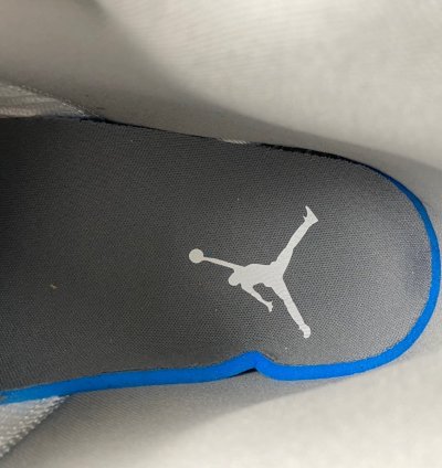 Jordan 1 Mid SE White Medium Grey Cool Grey