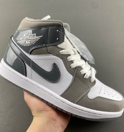 Jordan 1 Mid SE White Medium Grey Cool Grey