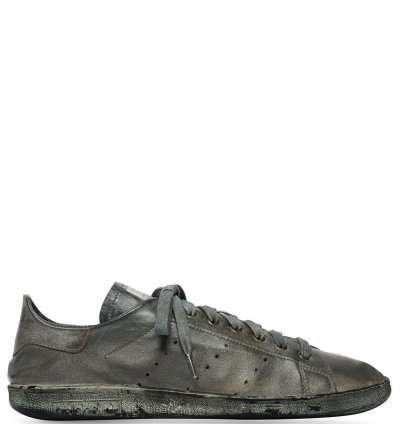 o1w1db10824 Stan Smith Worn-Out Sneaker in Black