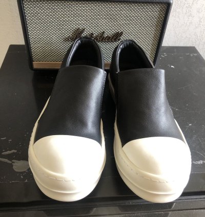 Owens classic sneaker