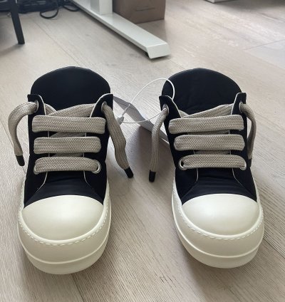 RARE SIZE 15 RICK OWENS JUMBO LACE PUFFER LOW