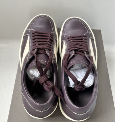 RARE Vintage Sneakers in Amethyst