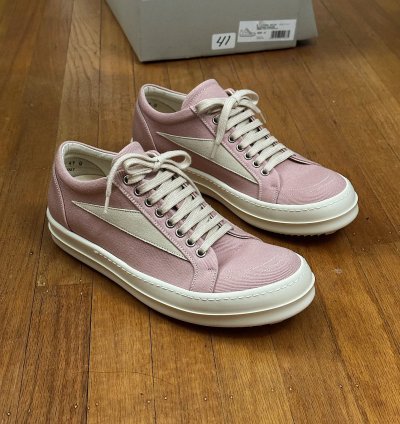 Rare Vintage Sneaks brand new in box